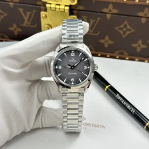 Alternative view of Omega Seamaster Railmaster 38 MM 235.10.38.20.06.001 38mm – VIP Version