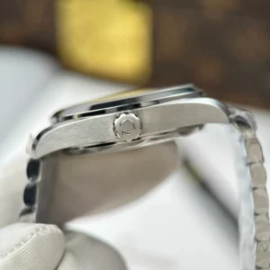 Omega Seamaster Railmaster 38 MM 235.10.38.20.06.001 38mm – VIP Version - Görsel 7