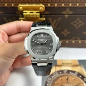 Alternative view of Patek Philippe Nautilus 5711 WG Gray – VIP Version